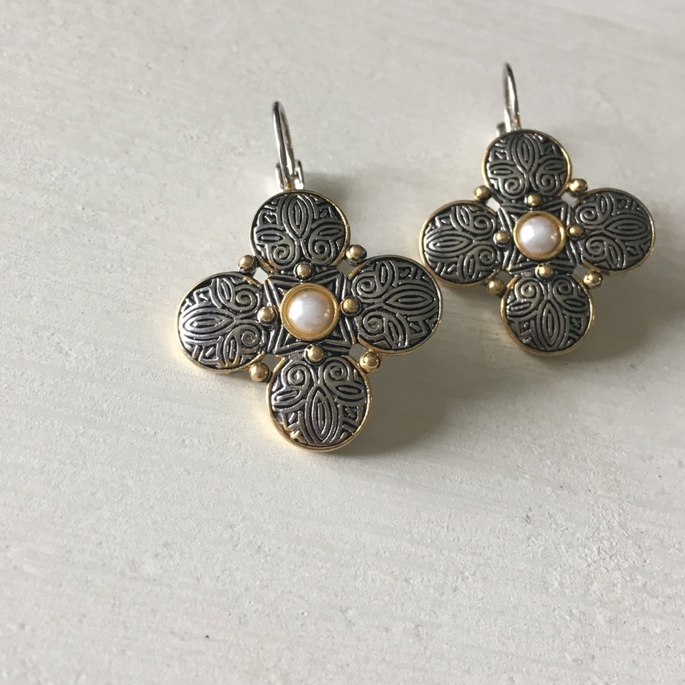 VINTAGE Signed SC Earrings
